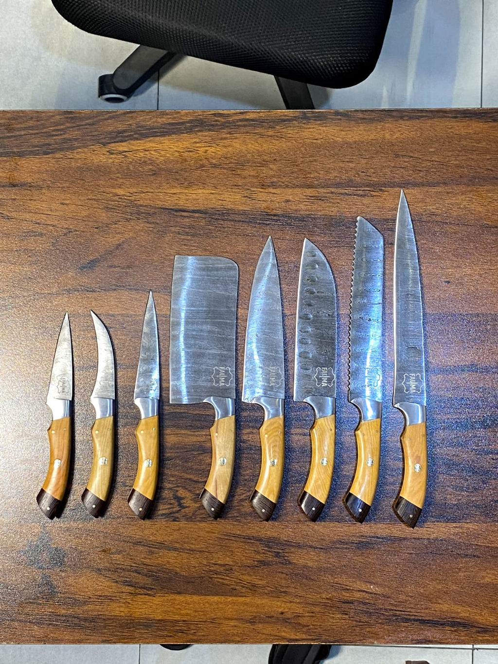Exquisite 8-Piece Handcrafted Culinary Masterpiece Set with Leather Roll Case Eight pcs kitchen knives set